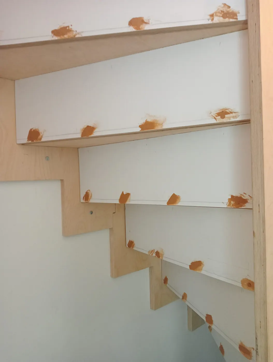 Closing an open staircase Amsterdam, photo 2
